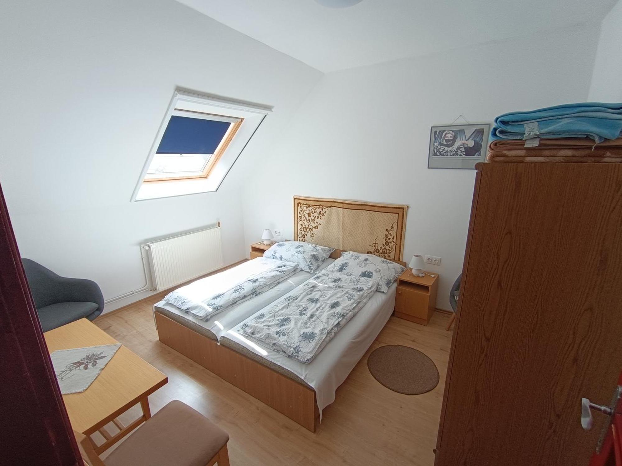 Hethazpuszta Erdeszlak Hotel Isztimer ภายนอก รูปภาพ